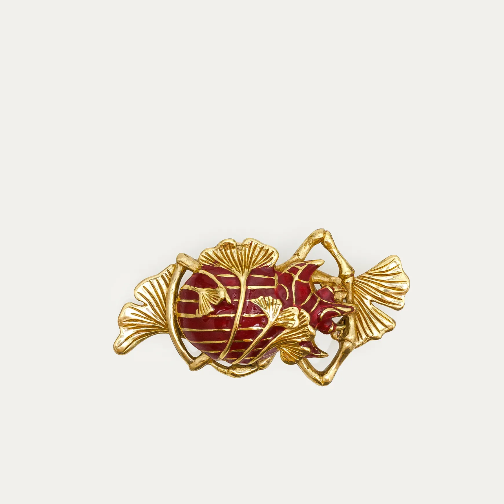 Sale Claris Virot Broche Barbara Scarabée or, feuilles de ginko & résine bordeaux