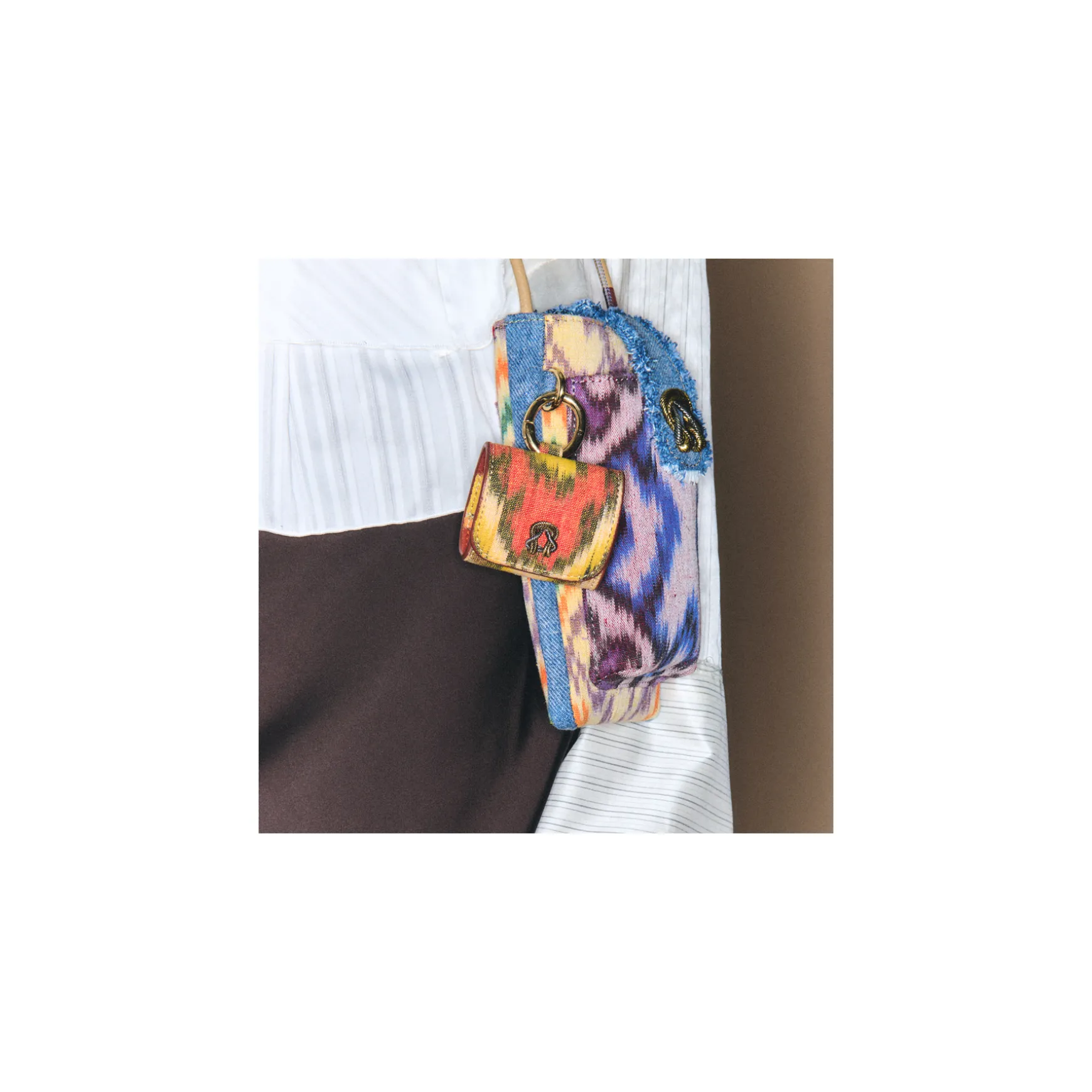 Best Sale Claris Virot Etuis Airpods Jamie Tissu Lasso