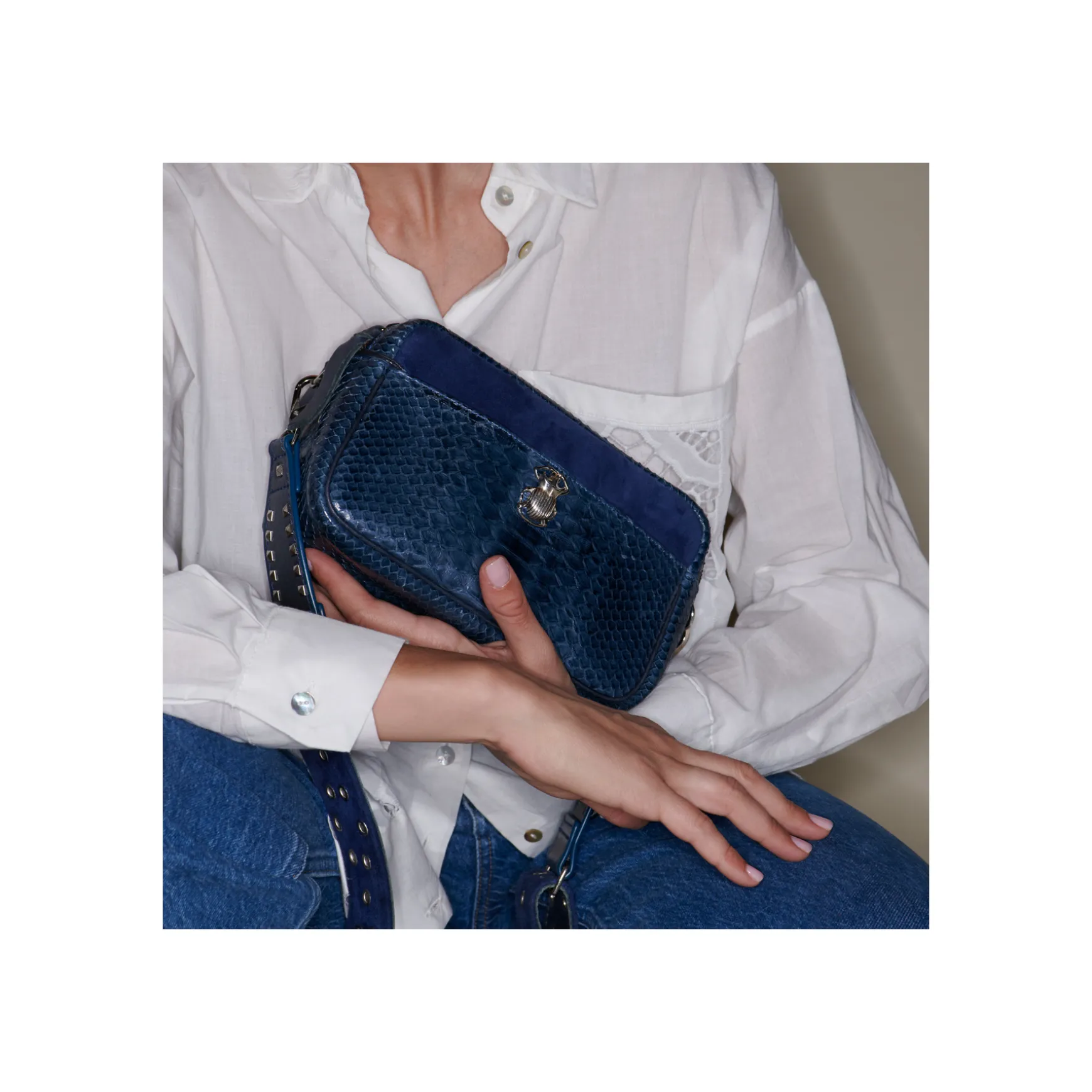Shop Claris Virot Sac Lily Python Navy